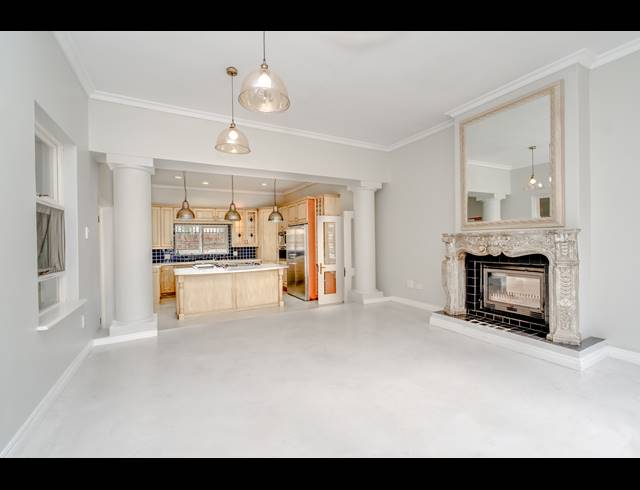 4 BEDROOM HOUSE FOR SALE IN DAINFERN GOLF ESTATE